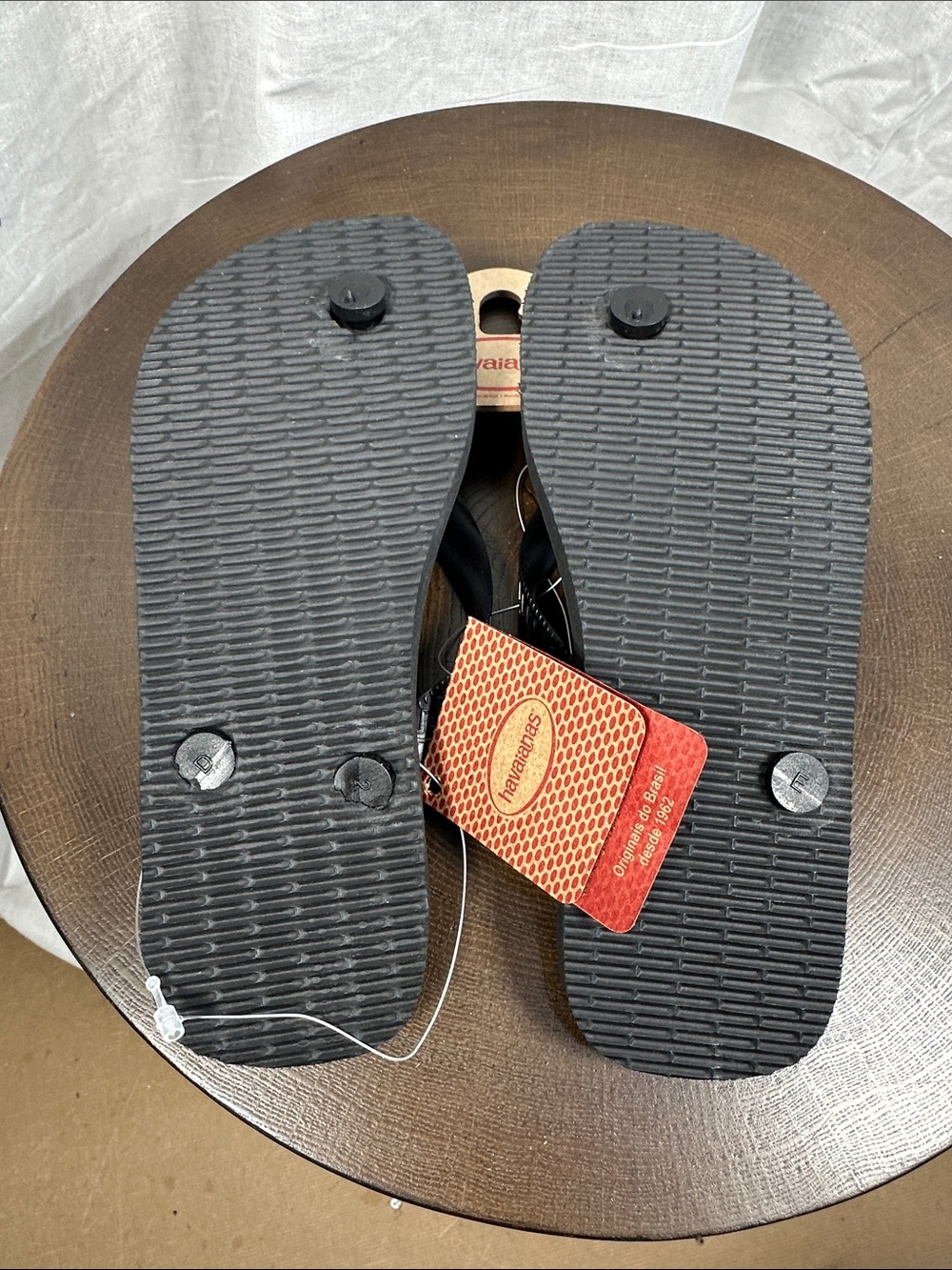 NWT Havaianas kids Black Rubber Flip Flops - Size 33-34 - Picture 4 of 4